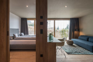 Schlafzimmer/Wohnzimmer des Panorama Apartments in Feldkirch.