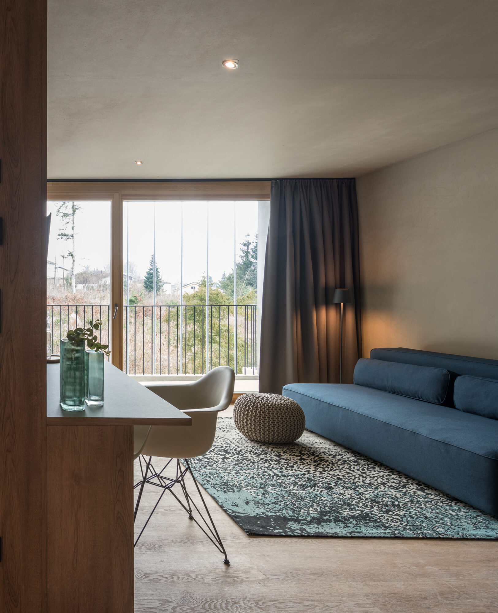 Schlafzimmer/Wohnzimmer des Panorama Apartments in Feldkirch.